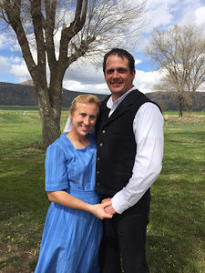 Meet your Posher, Danielle